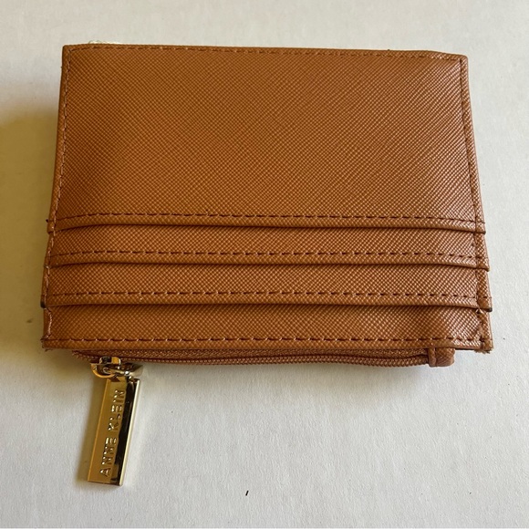 Wallet - Picture 4 of 4